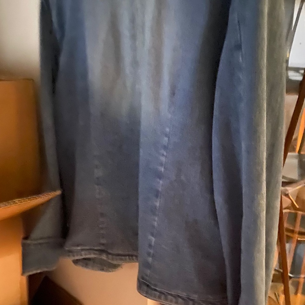 Jean jacket - Picture 3 of 3